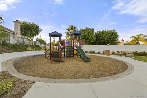 1869 Corte Pulsera, Oceanside, CA 92056 photo 28