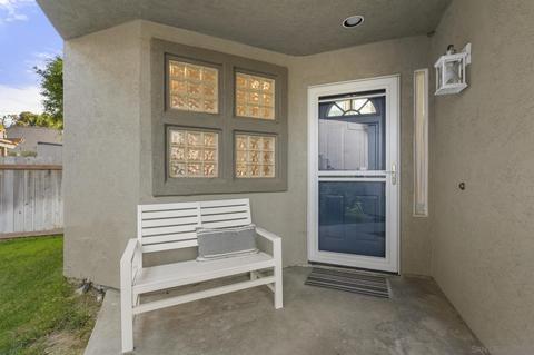 1869 Corte Pulsera, Oceanside, CA 92056 photo 5