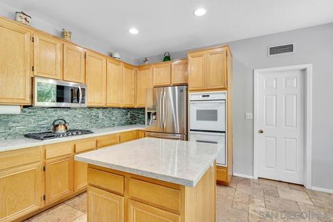 1310 E Taylor St, Vista, CA 92084 photo 6