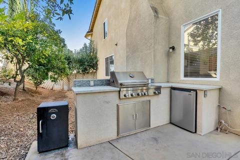 1310 E Taylor St, Vista, CA 92084 photo 29