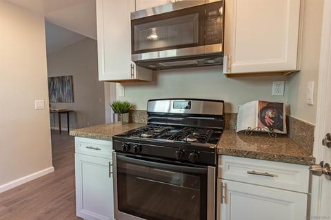 10113 Trocha De Penni, Lakeside, CA 92040 photo 6
