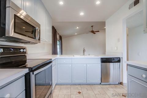 236 Crestview Glenn, Escondido, CA 92026 photo 5
