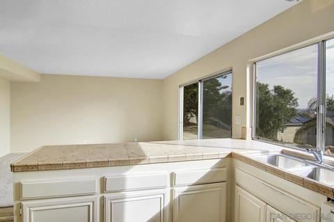 4201 Borra Ct, Oceanside, CA 92056 photo 6