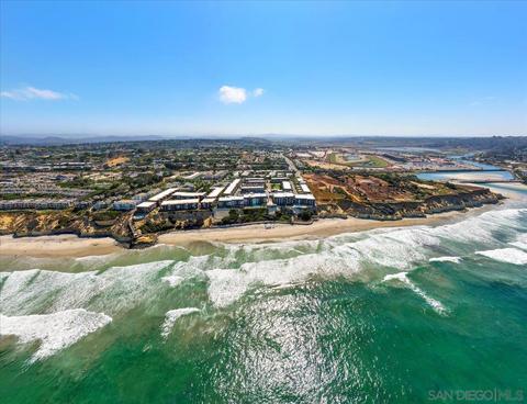 762 Ocean Surf Dr, Solana Beach, CA 92075 photo 1