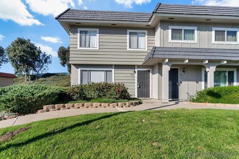 9404 Carlton Oaks Dr #A, Santee, CA 92071 photo 1