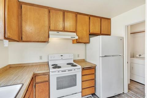 9404 Carlton Oaks Dr #A, Santee, CA 92071 photo 13