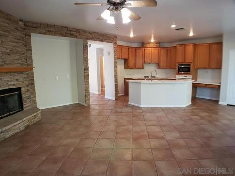31420 Congressional Dr, Temecula, CA 92591 photo 3
