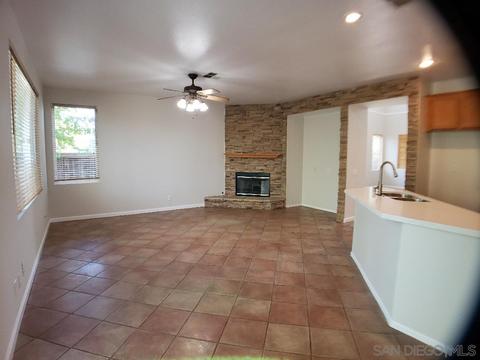 31420 Congressional Dr, Temecula, CA 92591 photo 4