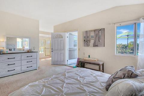 2115 Wedgewood, Oceanside, CA 92056 photo 21
