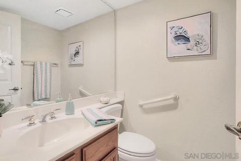 2115 Wedgewood, Oceanside, CA 92056 photo 17