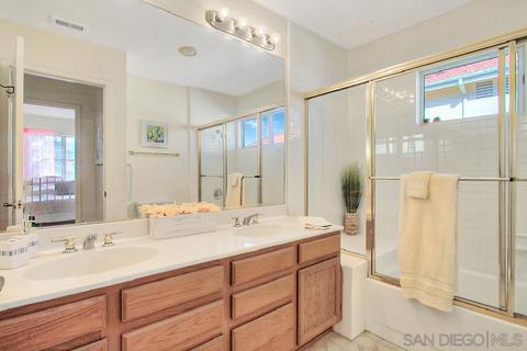 2115 Wedgewood, Oceanside, CA 92056 photo 24