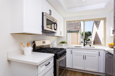 428 Devonshire Gln, Escondido, CA 92027 photo 10
