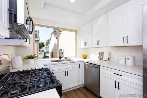 428 Devonshire Gln, Escondido, CA 92027 photo 9