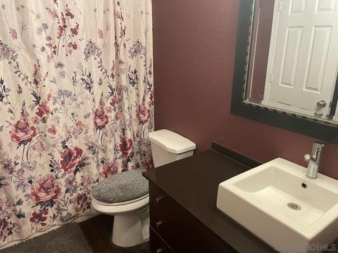 10607 Aristocrat Ct, Santee, CA 92071 photo 7