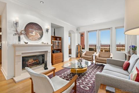 1040 Genter St #301, La Jolla, CA 92037 photo 2