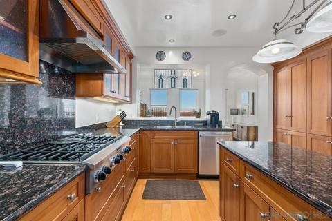 1040 Genter St #301, La Jolla, CA 92037 photo 11