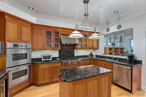 1040 Genter St #301, La Jolla, CA 92037 photo 9
