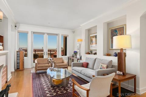 1040 Genter St #301, La Jolla, CA 92037 photo 3