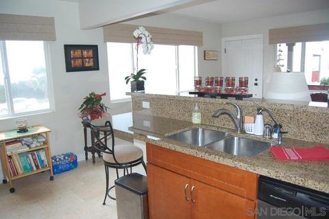 1663 12 Bacon, San Diego, CA 92107 photo 10