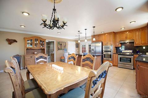 1365 Peach Ave, El Cajon, CA 92021 photo 9