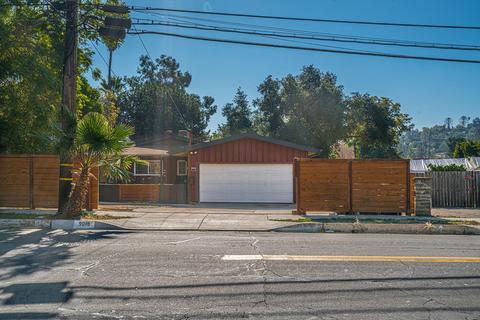 9015 Lemon Ave, La Mesa, CA 91941 photo 2