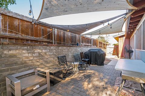 9015 Lemon Ave, La Mesa, CA 91941 photo 23