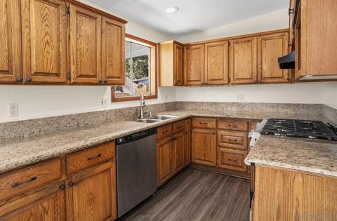 9240 Bloomdale St, Santee, CA 92071 photo 12