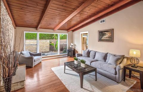 9324 Carmichael Dr, La Mesa, CA 91941 photo 5