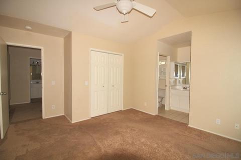 1675 Appaloosa Way, Oceanside, CA 92057 photo 16