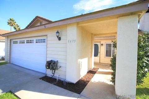 1675 Appaloosa Way, Oceanside, CA 92057 photo 2
