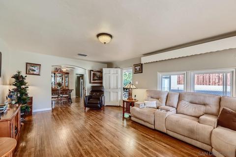 3956 Violet St, La Mesa, CA 91941 photo 4