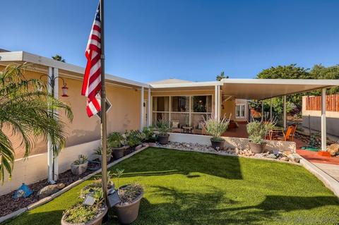 3956 Violet St, La Mesa, CA 91941 photo 2