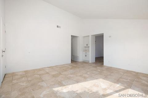 4600 Vinyard St, Oceanside, CA 92057 photo 5