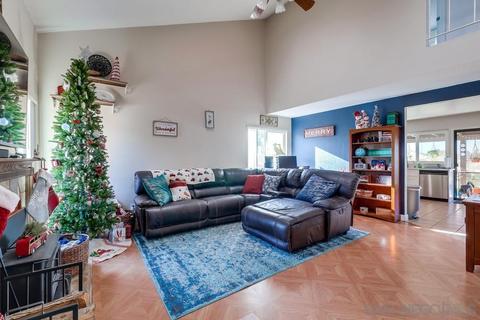 13862 Gorrion Ct, El Cajon, CA 92021 photo 3