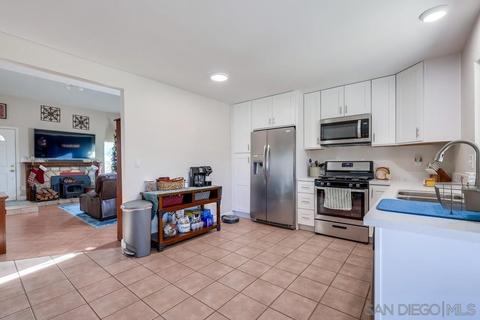 13862 Gorrion Ct, El Cajon, CA 92021 photo 10