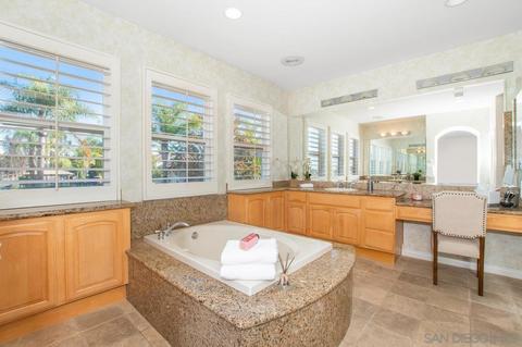 10819 Figtree Ct, San Diego, CA 92131 photo 39
