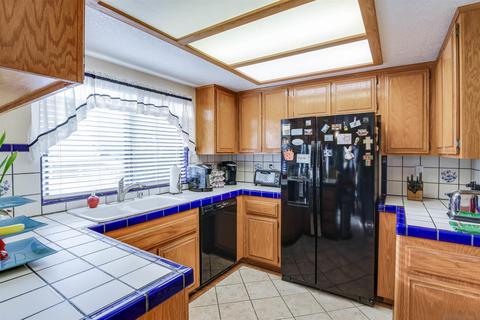 1348 Eucalyptus Ave, Vista, CA 92084 photo 7