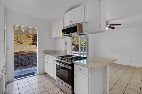 1410 Taft St, Escondido, CA 92026 photo 19