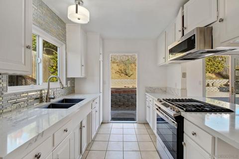 1410 Taft St, Escondido, CA 92026 photo 14