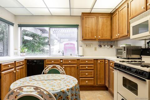 210 E Ave, Coronado, CA 92118 photo 14