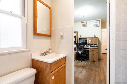 210 E Ave, Coronado, CA 92118 photo 23