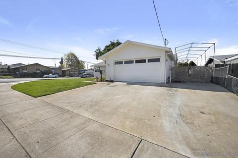 792 Ellen Ln, El Cajon, CA 92019 photo 3
