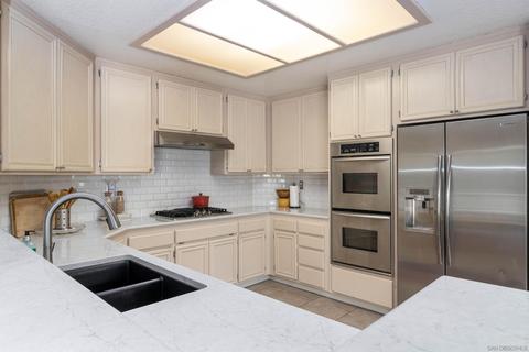 1394 Corte Almeria, Oceanside, CA 92057 photo 10