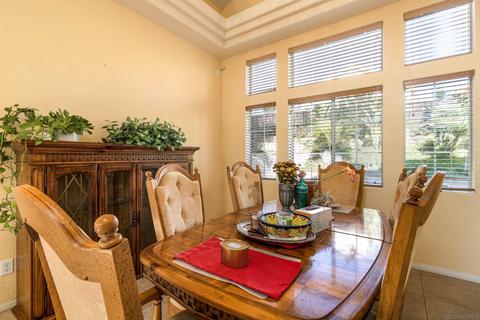 1394 Corte Almeria, Oceanside, CA 92057 photo 8