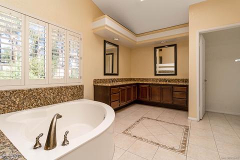 1394 Corte Almeria, Oceanside, CA 92057 photo 22