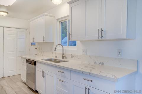 8840 Mariposa St, La Mesa, CA 91941 photo 9