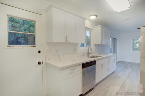 8840 Mariposa St, La Mesa, CA 91941 photo 11