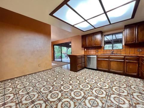 9127 Hillman Way, Lakeside, CA 92040 photo 13