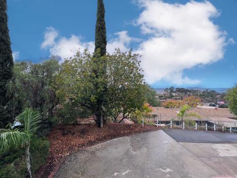 9127 Hillman Way, Lakeside, CA 92040 photo 4