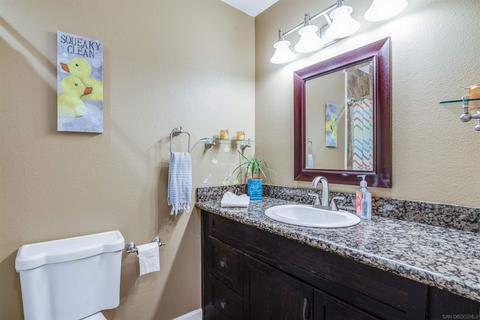1099 Nightingale Pl, Escondido, CA 92027 photo 17